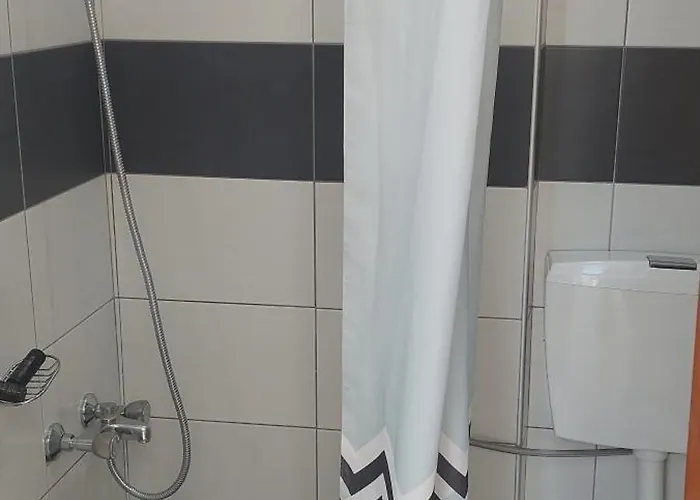 Seaside * Paralia Dionysiou