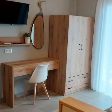 Seaside 帕拉利亚狄奥尼索