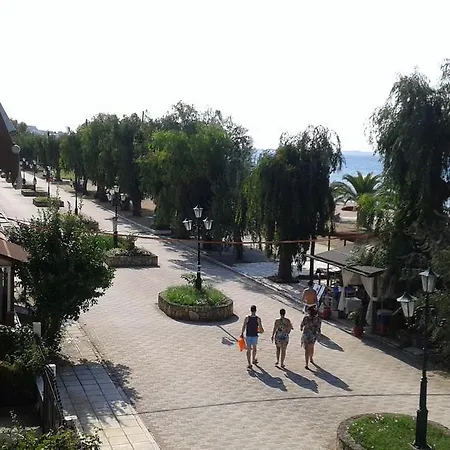 Seaside Апартаменты Паралия-Дионисиу